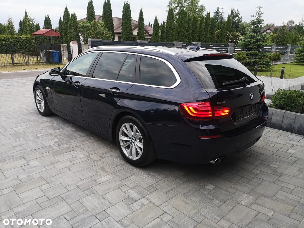 BMW Seria 5 525d xDrive - 5