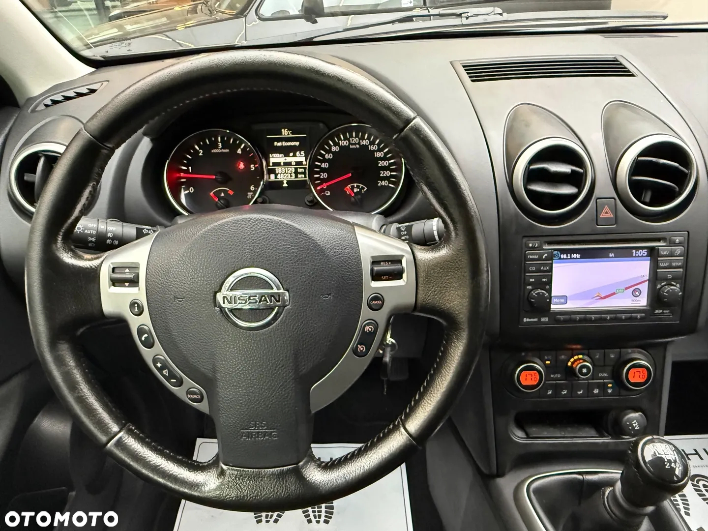 Nissan Qashqai 2.0 dCi I-Way - 18