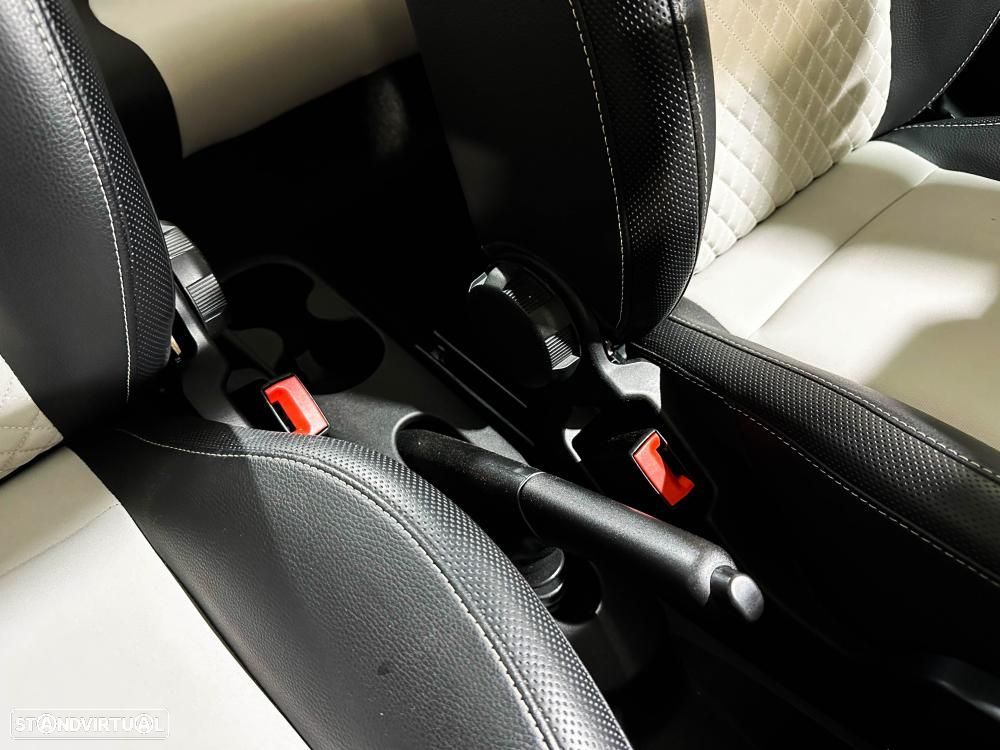 Fiat 500 1.0 Hybrid Dolcevita - 32