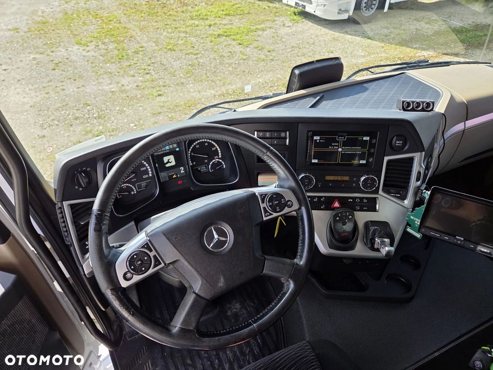 Mercedes-Benz Actros 2553 - 15