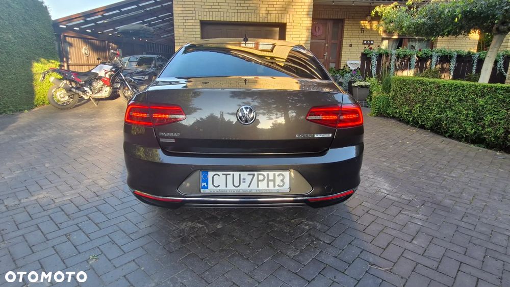 Volkswagen Passat 2.0 TDI BMT Highline DSG - 8