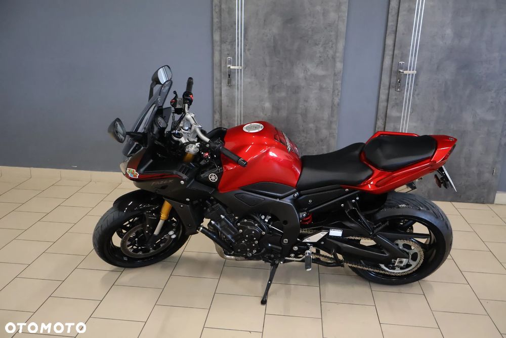 Yamaha FZ - 18