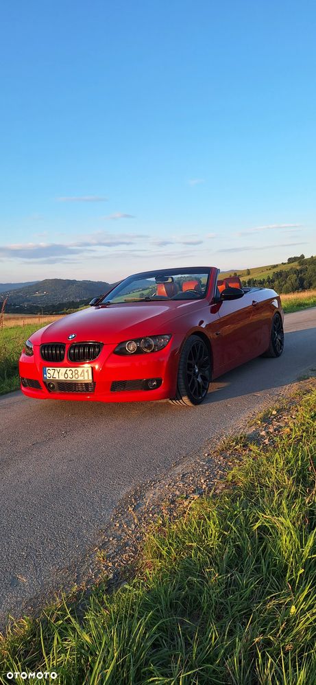 BMW Seria 3 335i Cabrio - 9