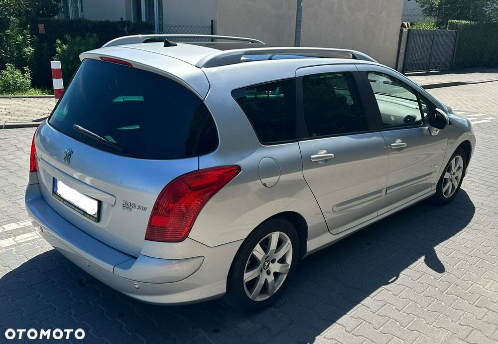 Peugeot 308 - 4