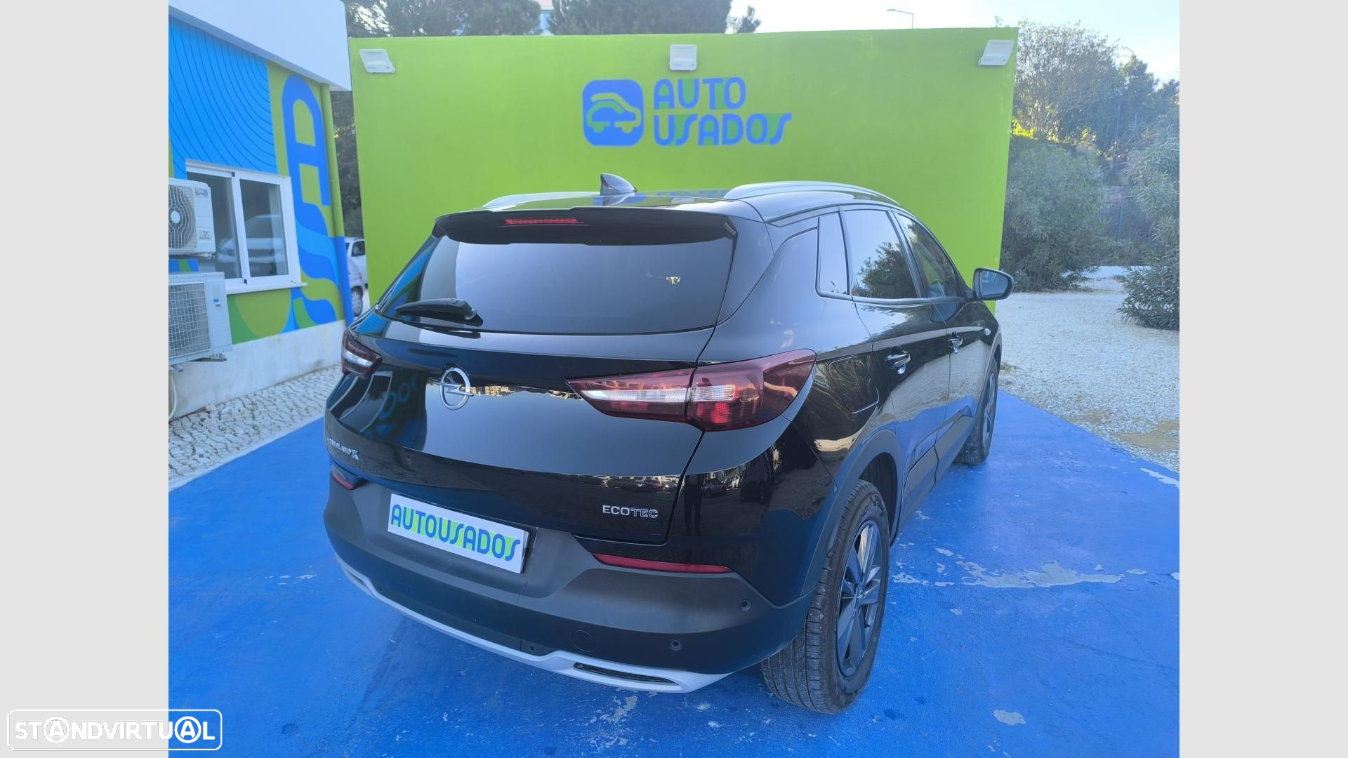 Opel Grandland X 1.2 T Design & Tech - 3