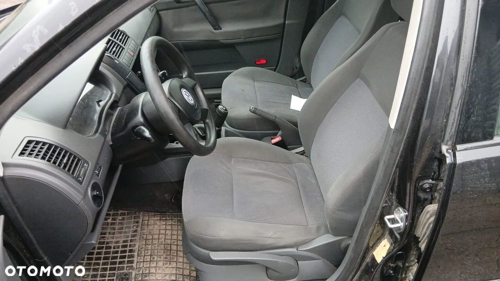 Tylko części VW Polo 9N IV 1.4 16V BBY 75KM 55kW HB 5D 01-05 lakier LC9Z - 8