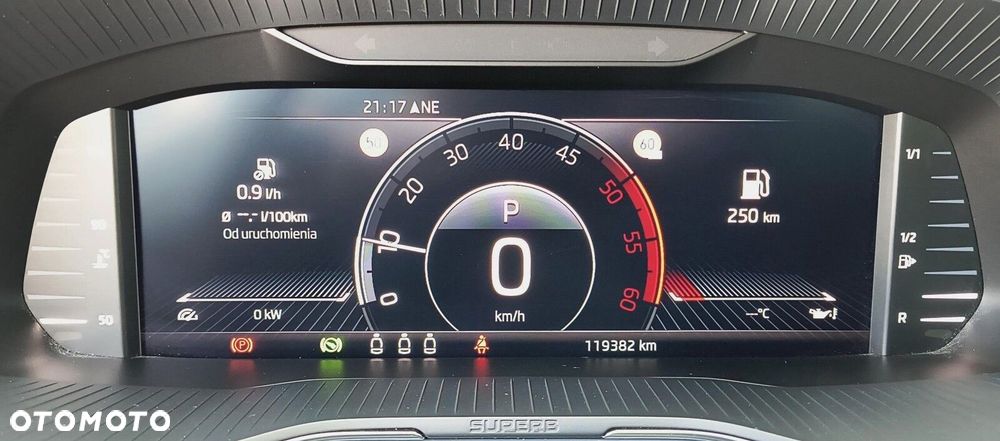 Skoda Superb 2.0 TDI SCR Ambition DSG - 16