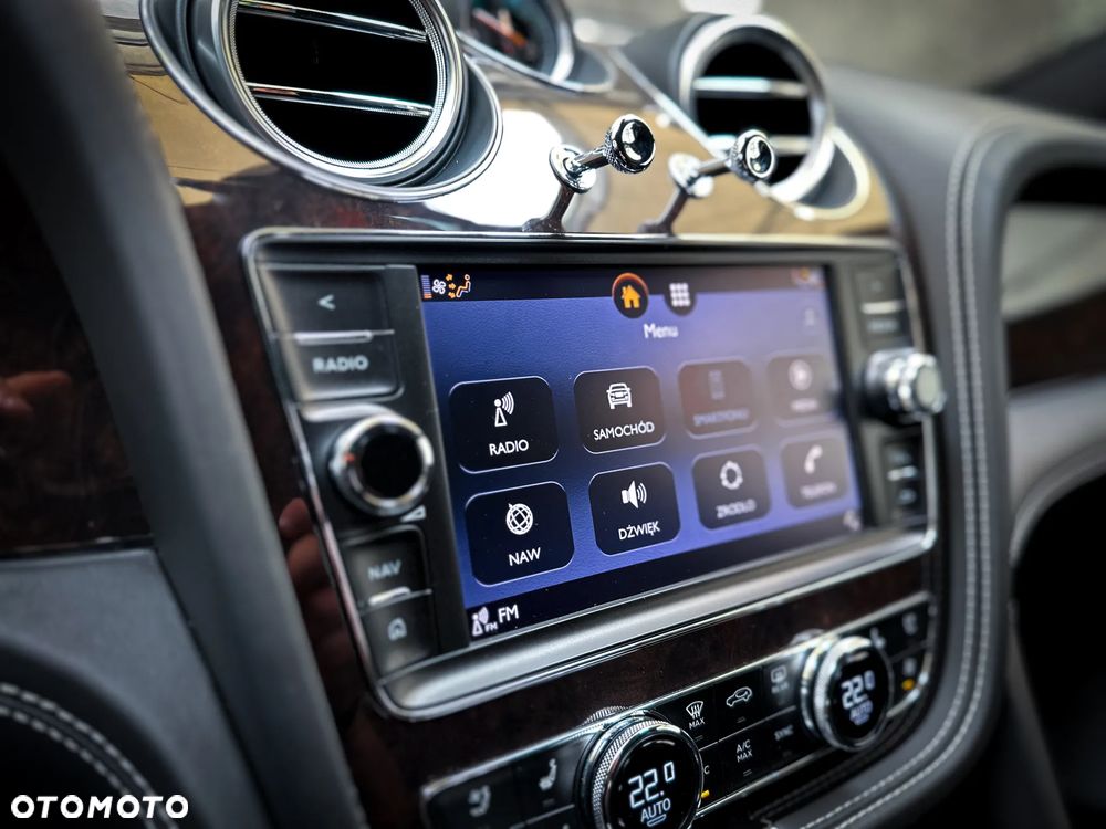 Bentley Bentayga W12 - 18