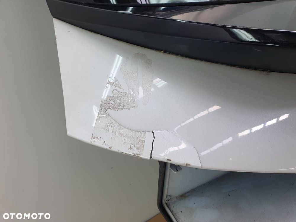 KLAPA TYŁ SZYBA TYLNA BAGAŻNIKA CITROEN C5 X USZKODZONA - 9