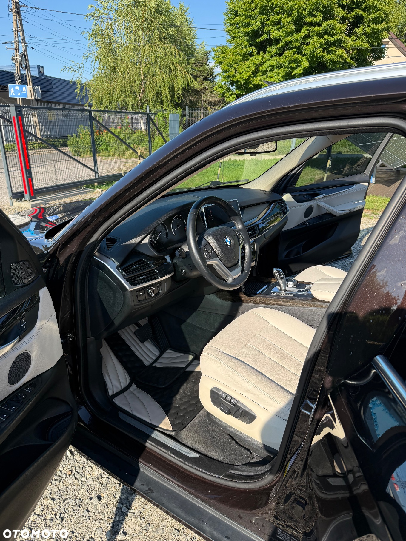 BMW X5 xDrive35i Sport-Aut - 17