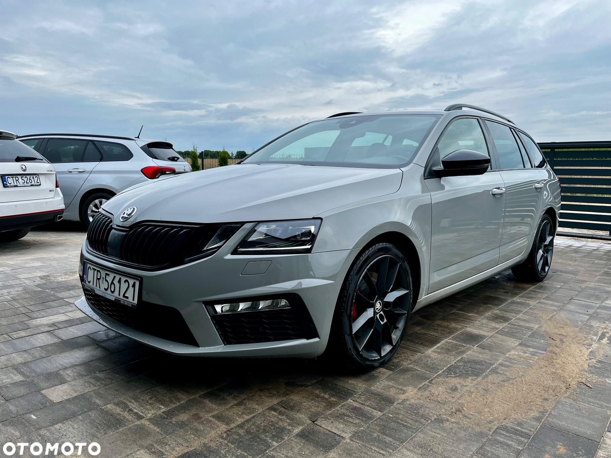 Skoda Octavia 2.0 TDI RS Challenge DSG - 3