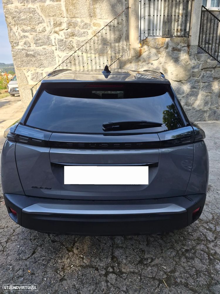 Peugeot 2008 1.2 PureTech Allure - 11