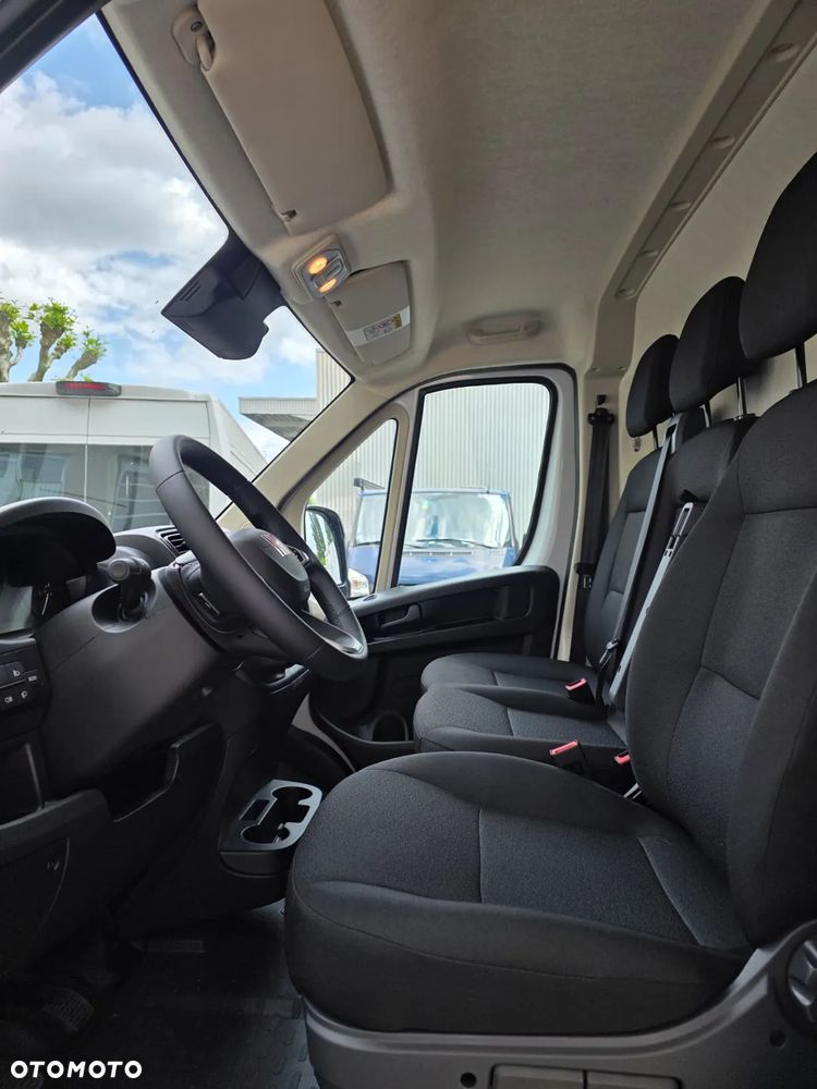 Fiat Ducato Furgon L2H2 140KM - 12