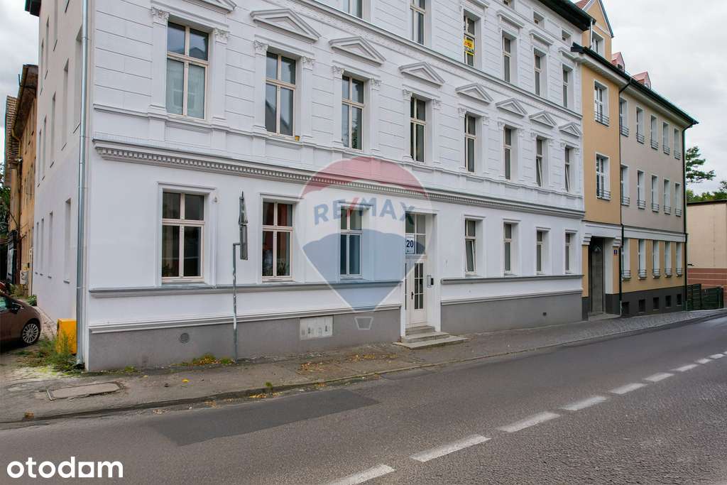 Kawalerka użytkowa z łazienką w Centrum