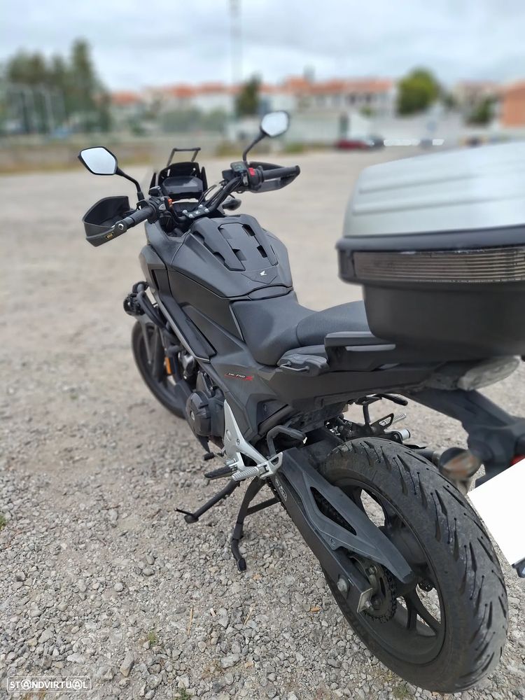 Honda NC750X - 4