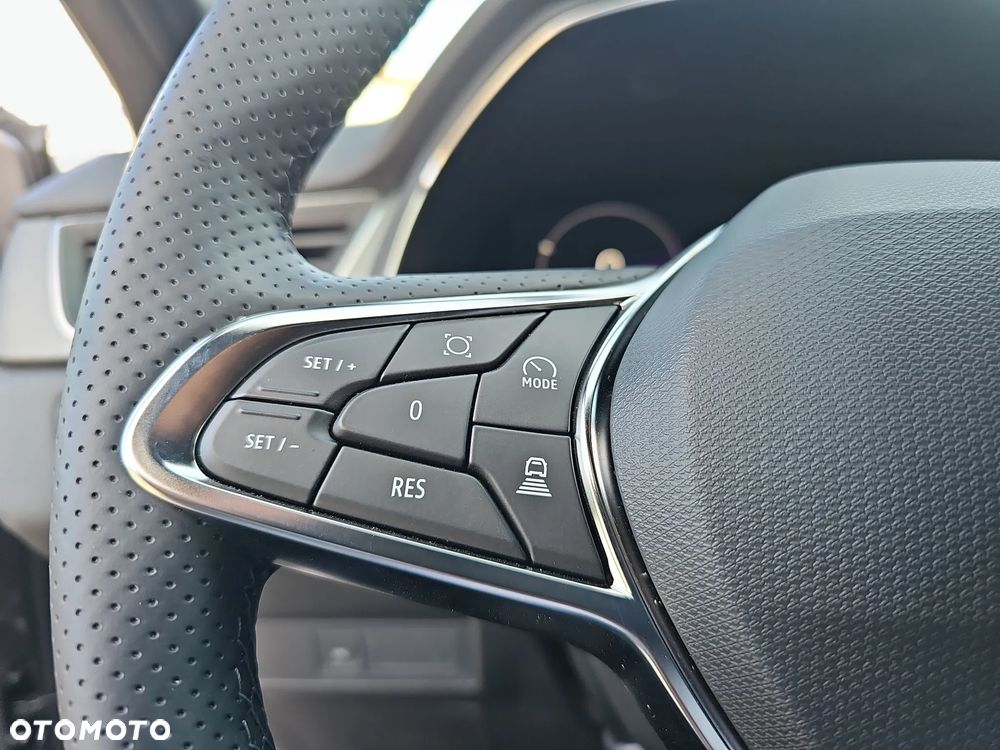 Renault Captur - 17