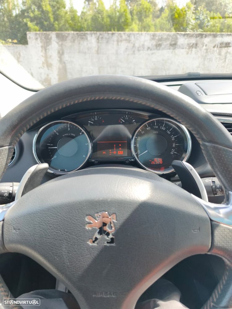 Peugeot 3008 e-HDi FAP 115 EGS6 Stop&Start Allure - 20
