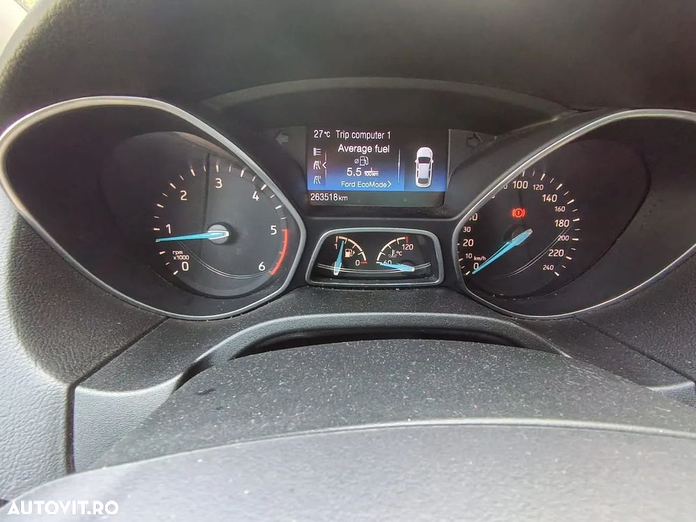 Ford Focus 1.5 TDCi Trend - 4