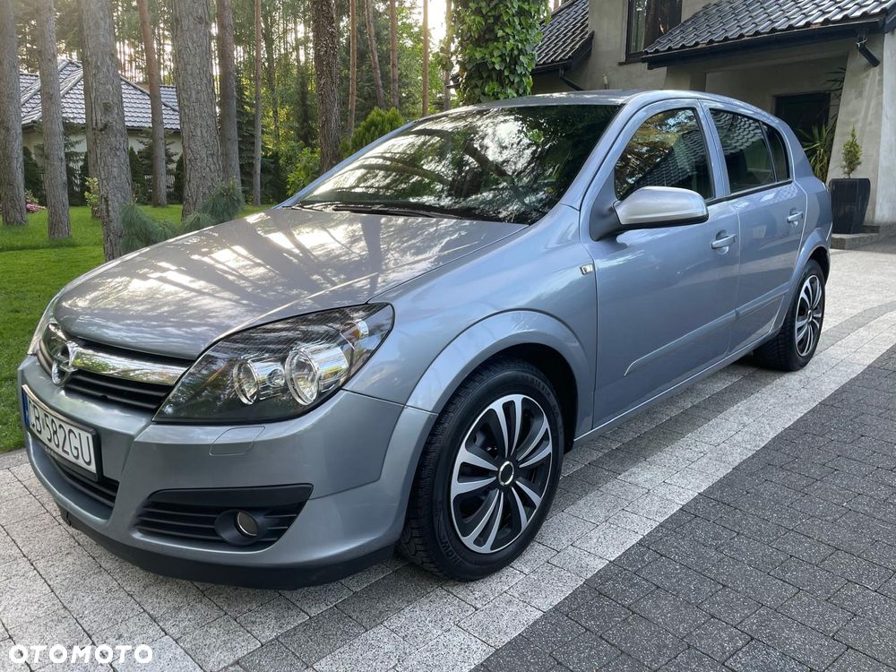 Opel Astra 1.6 Sport Easytronic - 2
