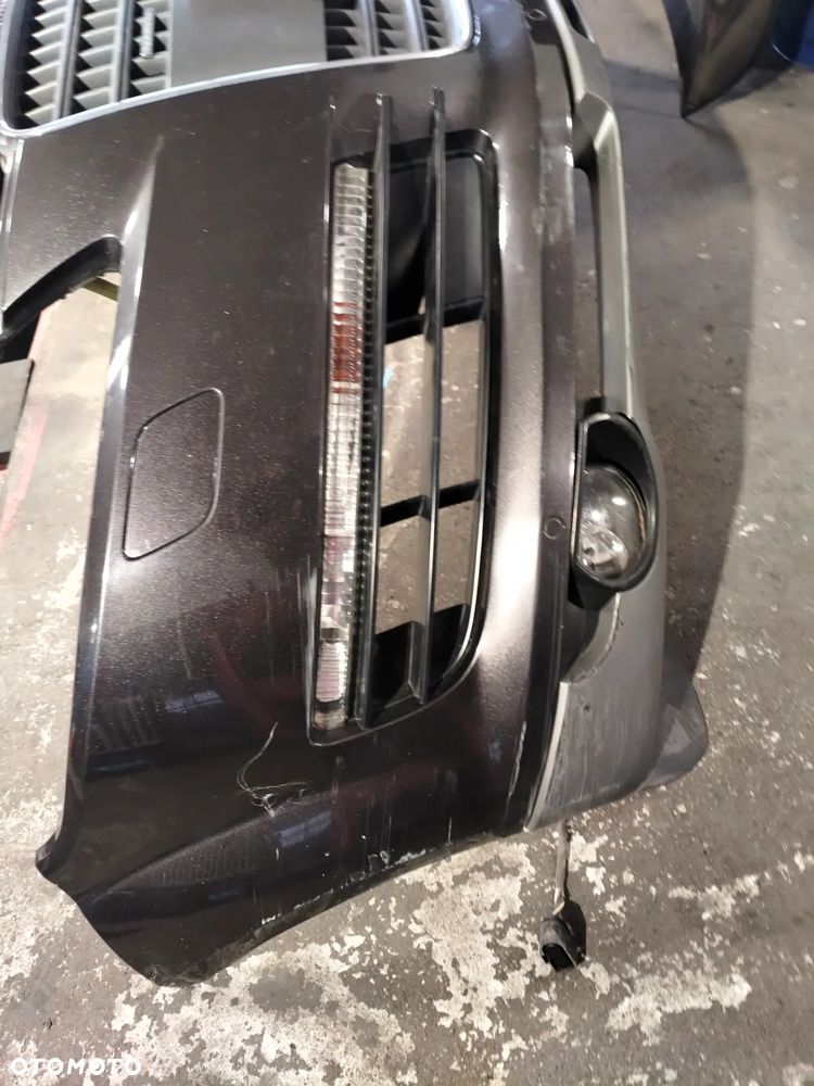 Zderzak przód Audi Q7 - 2