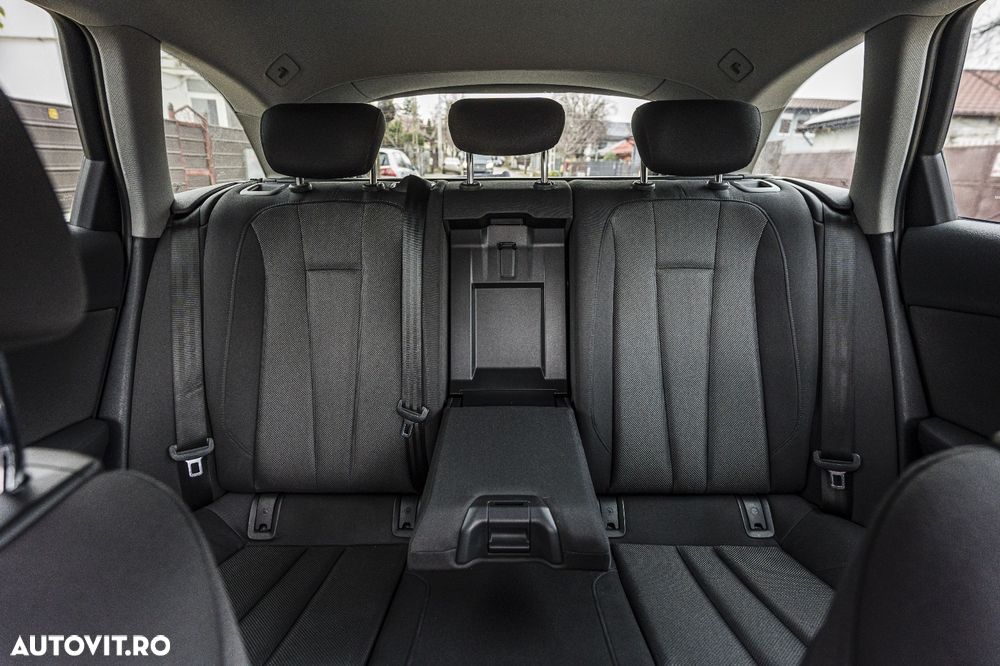 Audi A4 Avant 35 TDI S tronic design - 35