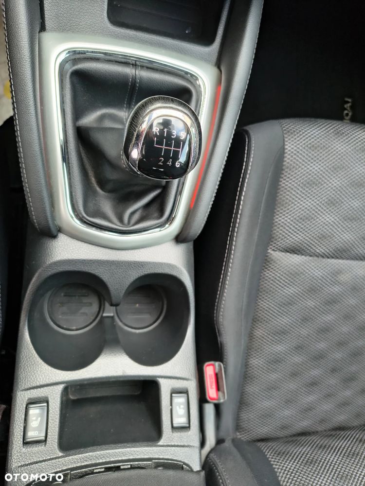 Nissan Qashqai 1.6 dCi DPF Start/Stop acenta - 16