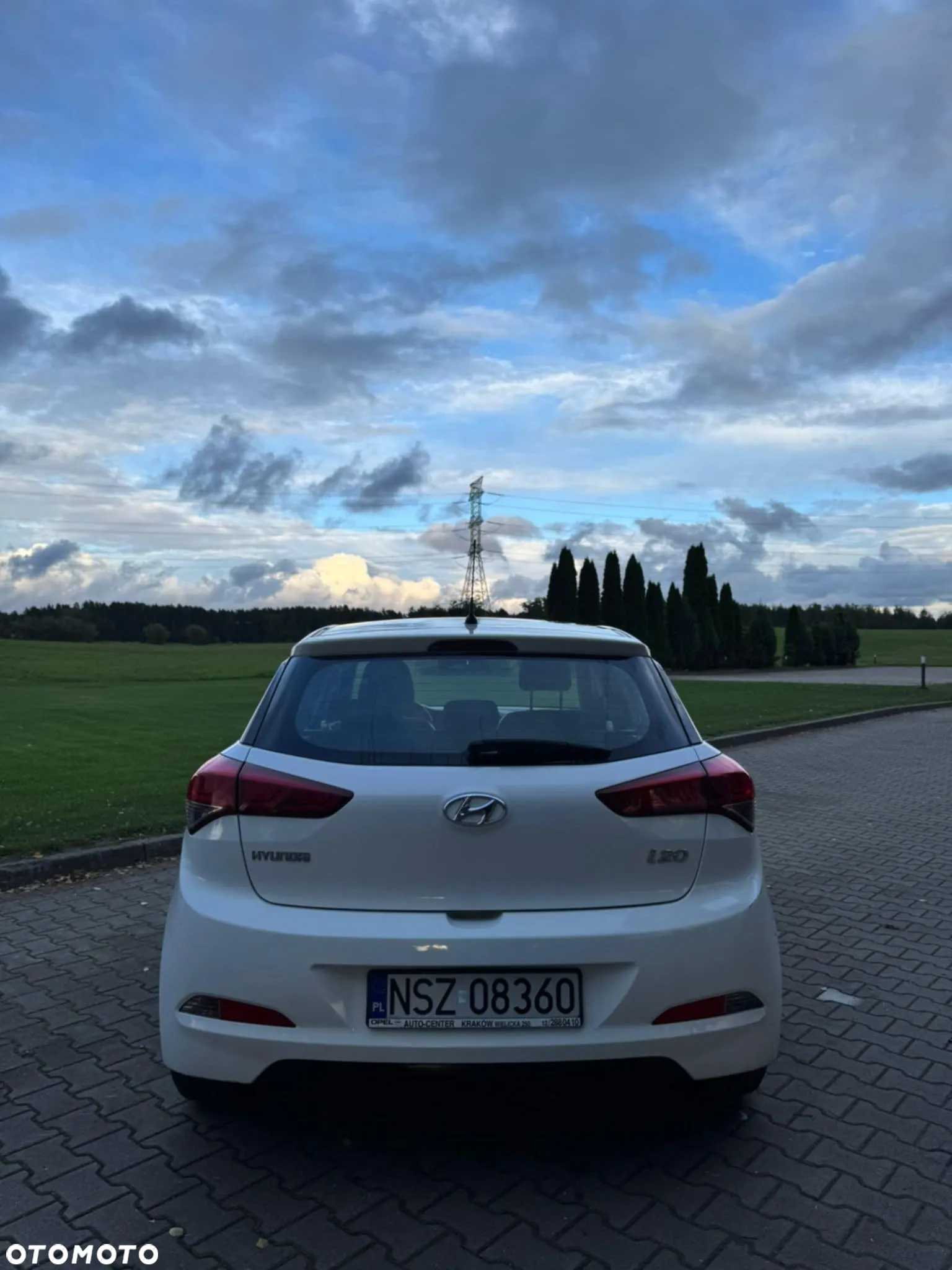 Hyundai i20 - 11