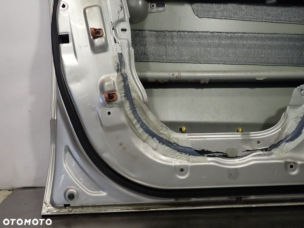 DRZWI LEWY PRZÓD HYUNDAI TUCSON I - 18