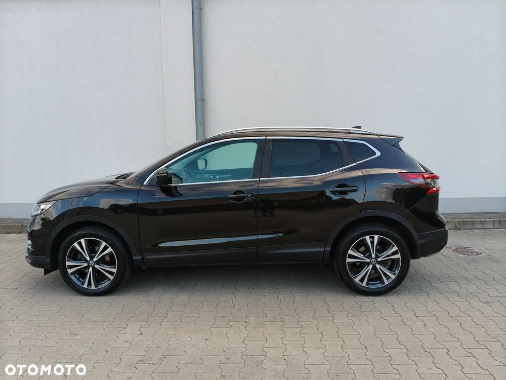 Nissan Qashqai 1.3 DIG-T N-Connecta DCT - 4