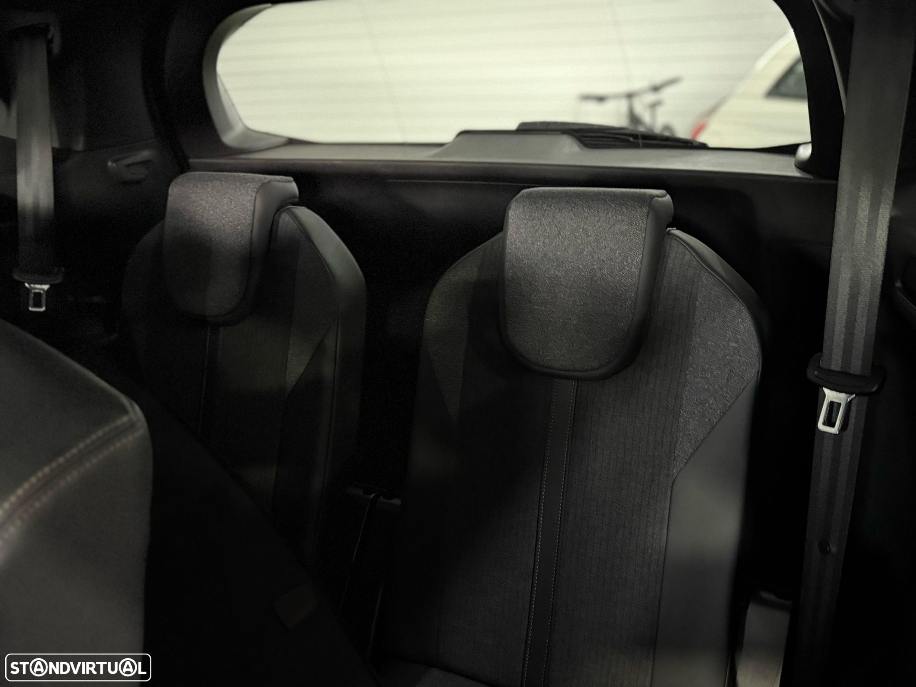 Peugeot 5008 1.5 BlueHDi GT Line EAT8 - 7