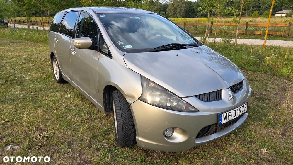 Mitsubishi Grandis 2.0 DID Intense - 10