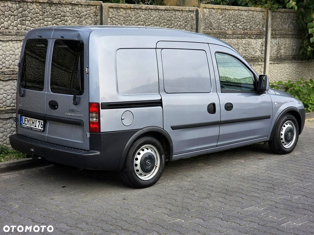 Opel Combo - 8