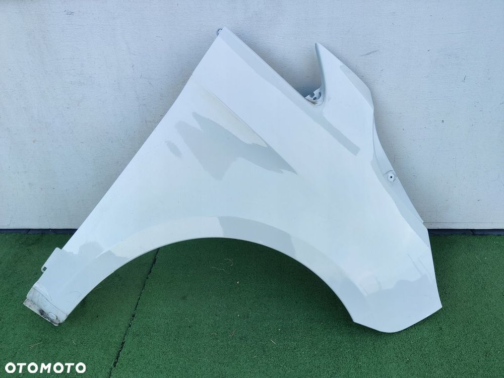 BŁOTNIK PRZÓD PRAWY MERCEDES VITO W447