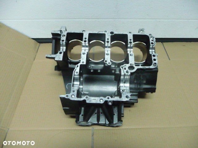 YAMAHA R1 RN19 KARTERY CYLINDRY SILNIK - 2