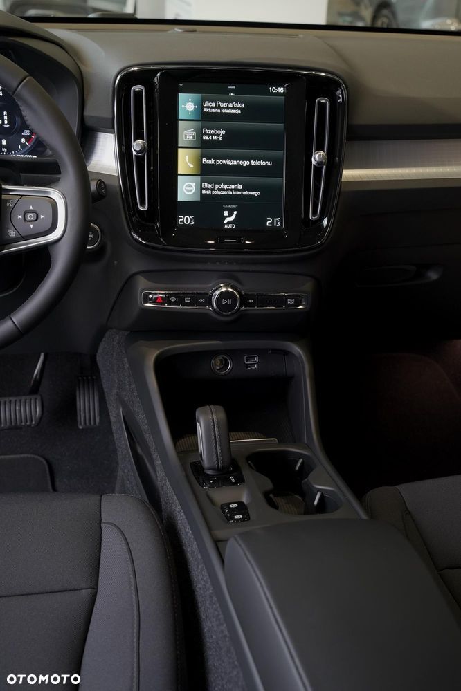 Volvo XC 40 B3 Core - 19