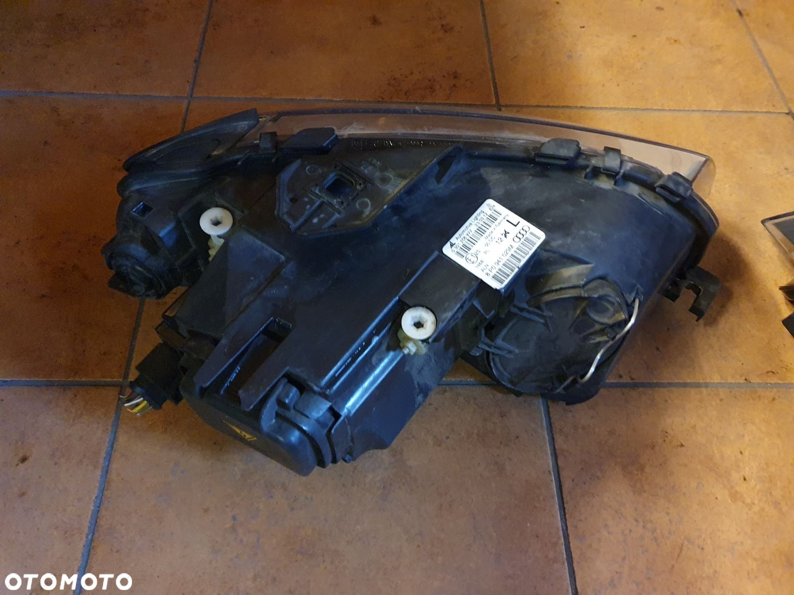 REFLEKTOR L/P AUDI A3 8P XENON EUROPA - 7