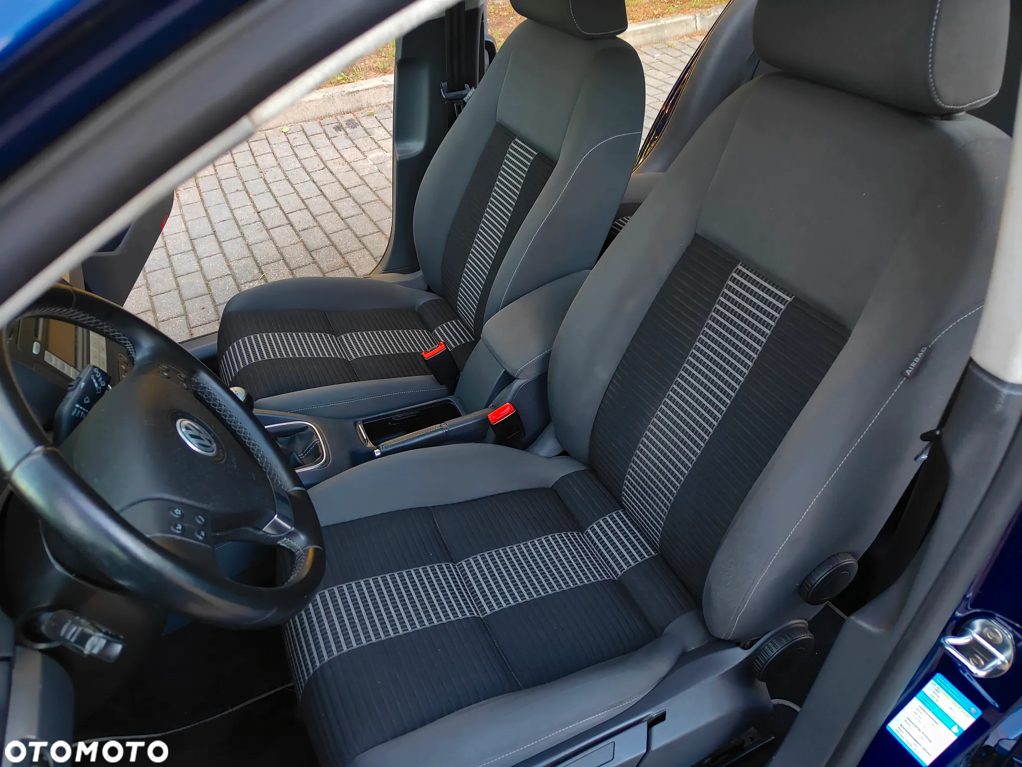 Volkswagen Golf 1.6 United - 16