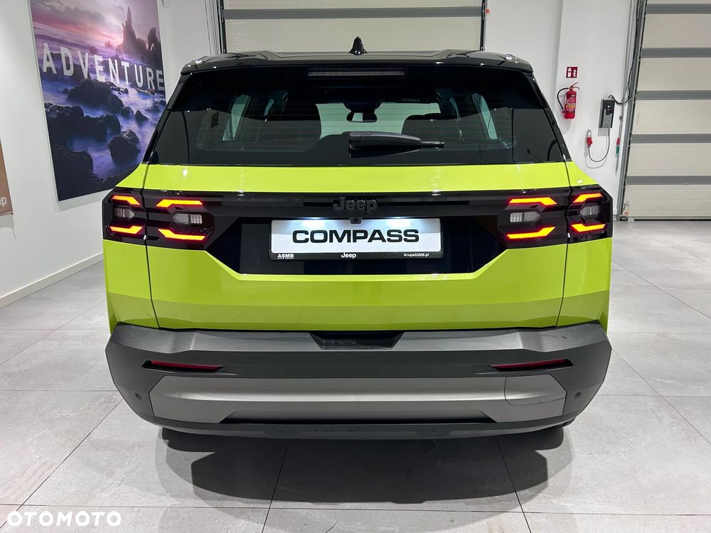 Jeep Compass 1.2 T3 mHEV Altitude FWD DCT - 9