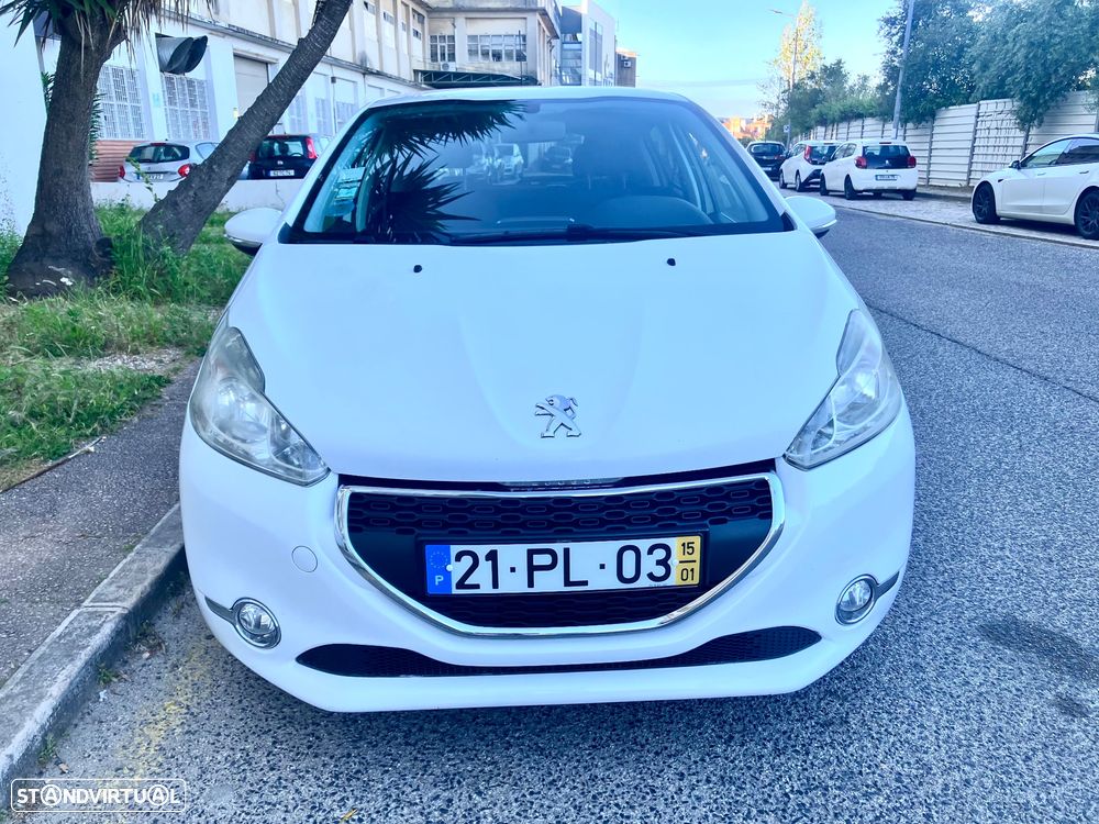 Peugeot 208 1.4 HDi Active - 1