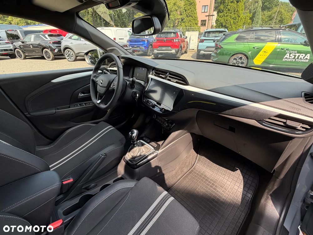 Opel Corsa 1.2 T GS S&S - 8