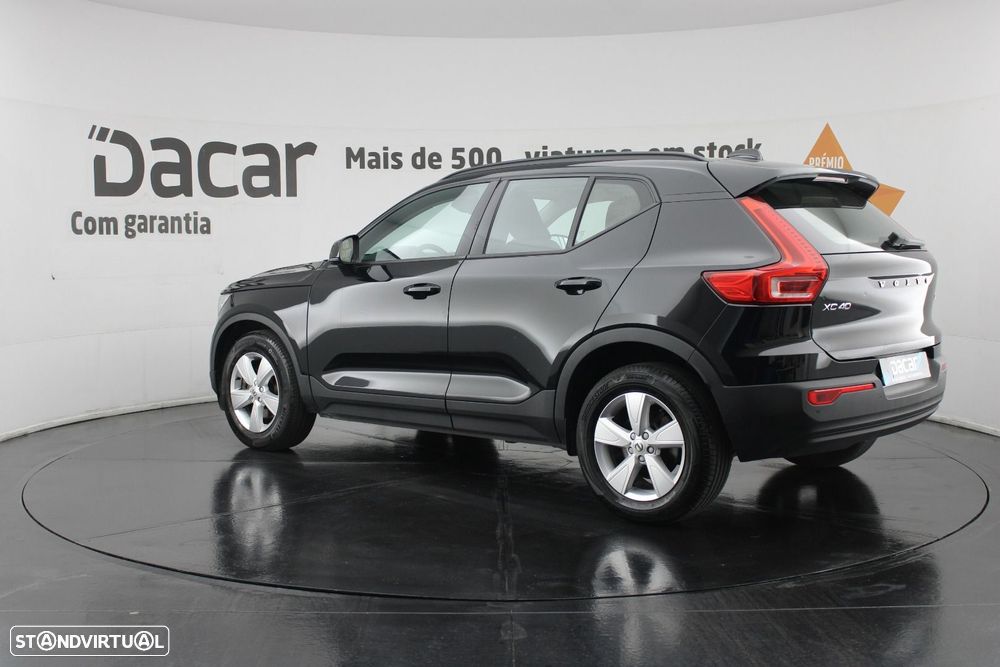 Volvo XC 40 1.5 T2 Momentum Core - 6
