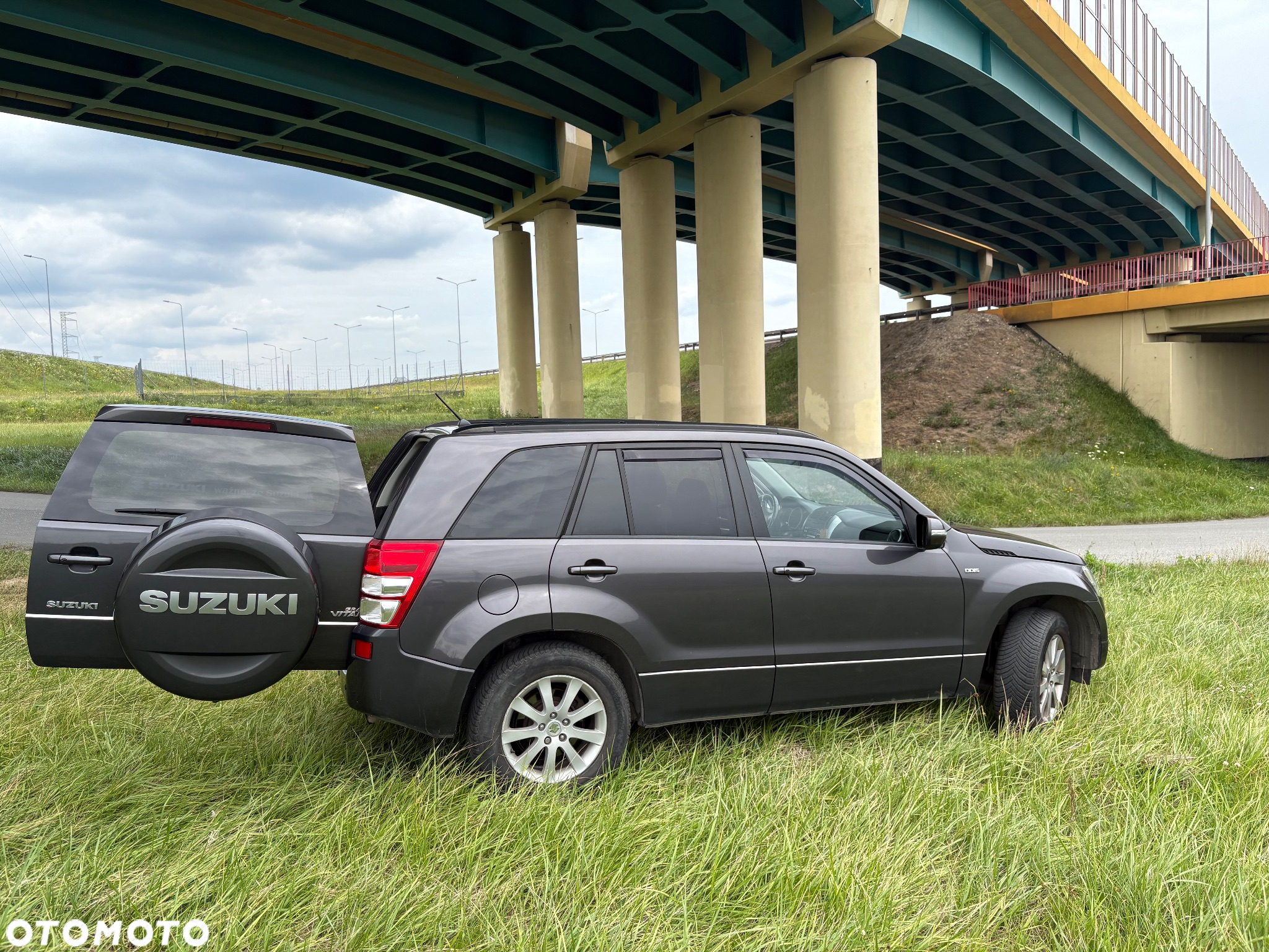 Suzuki Grand Vitara 1.9 DDiS - 3
