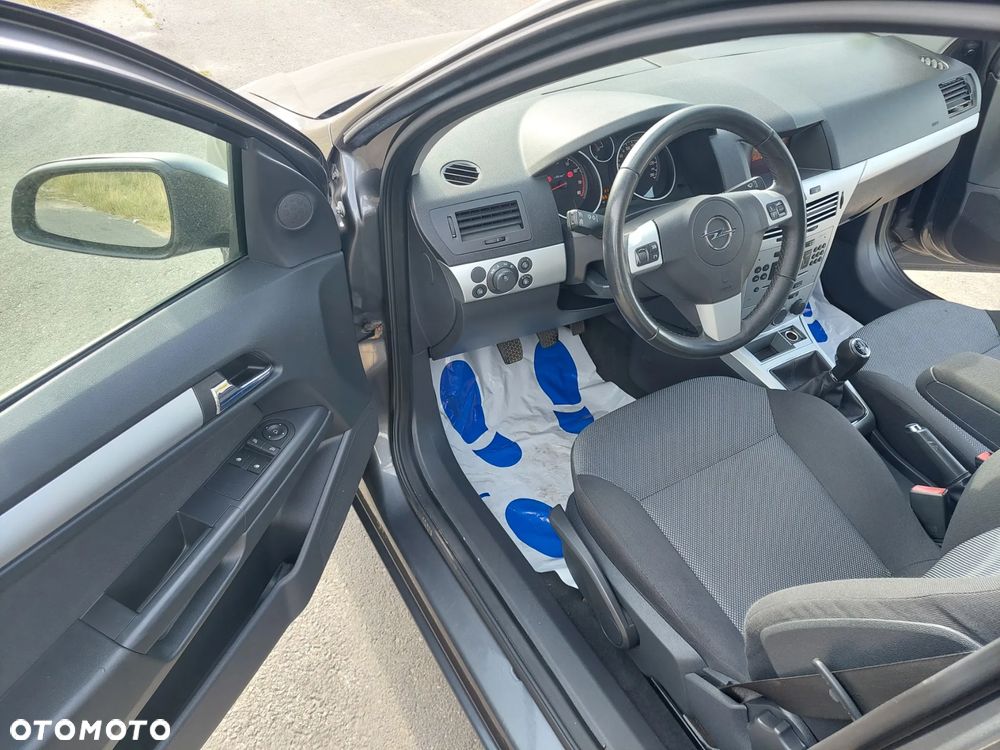 Opel Astra 1.6 Sports Tourer Style - 10