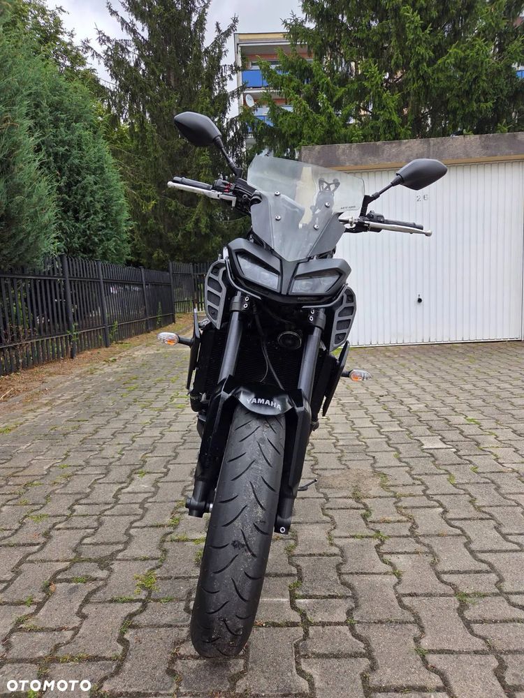 Yamaha MT - 3