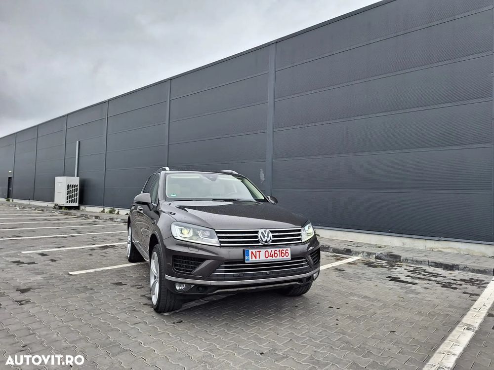 Volkswagen Touareg 3.0 V6 TDI SCR Blue Motion DPF Automatik Exclusive - 17