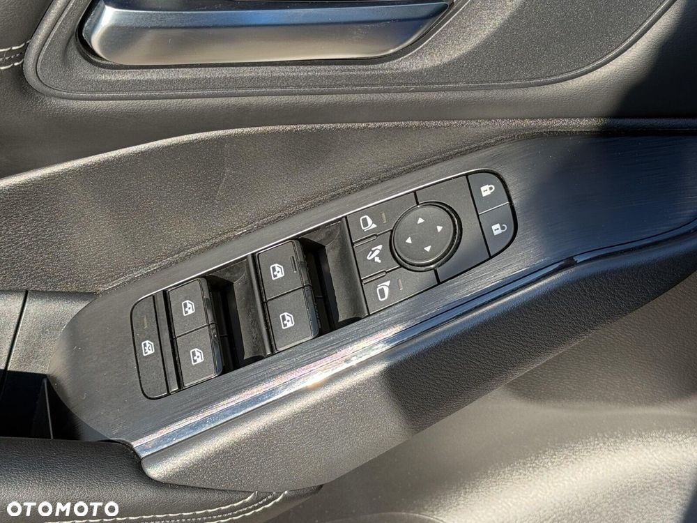 Nissan Qashqai - 11