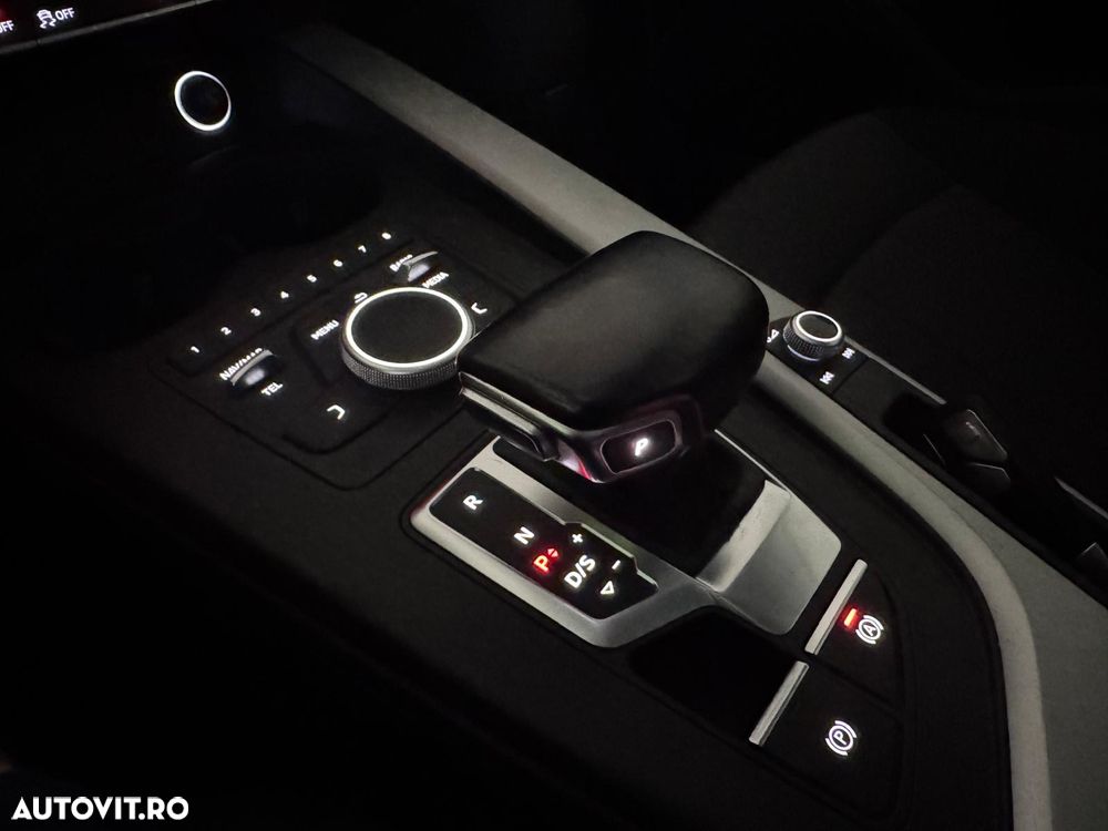 Audi A4 2.0 TDI S tronic quattro - 21