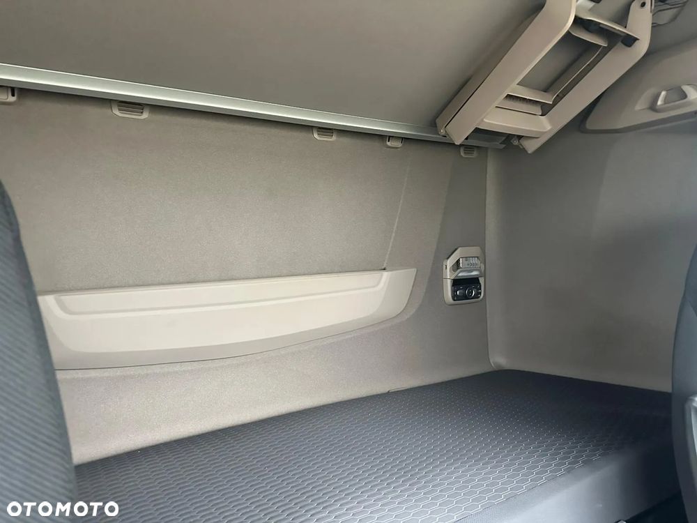 DAF XG 530 FT STANDARD STOCK (31950) - 12