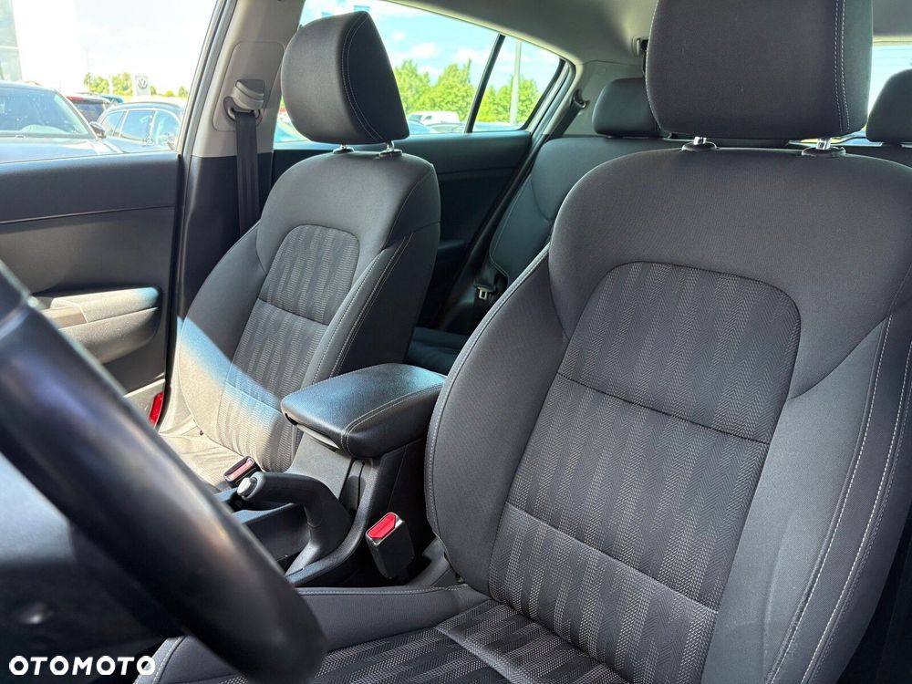 Kia Sportage - 11
