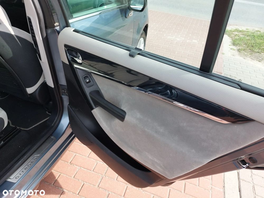 Citroën C4 Grand Picasso 2.0 HDi FAP Exclusive - 21